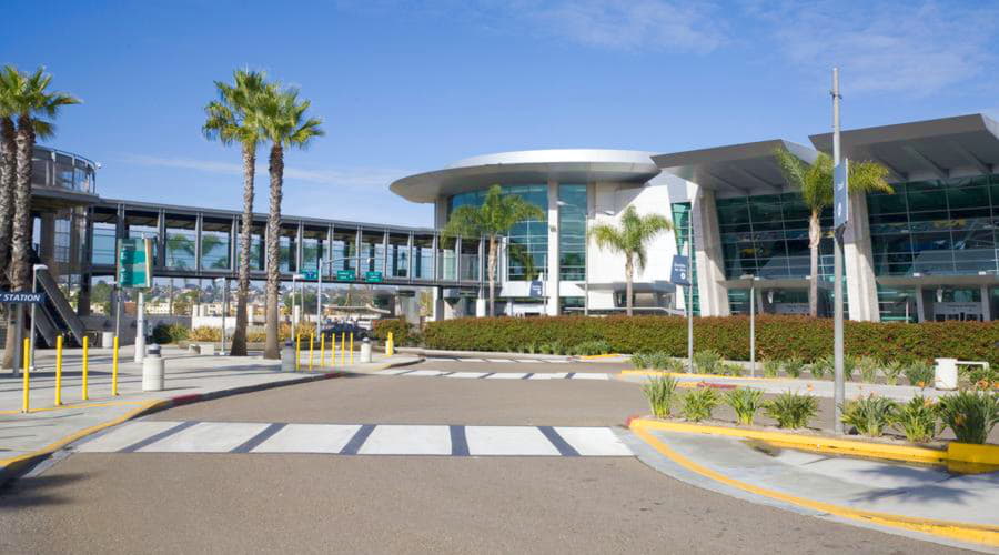 Top autoverhuur deals op de luchthaven van San Diego